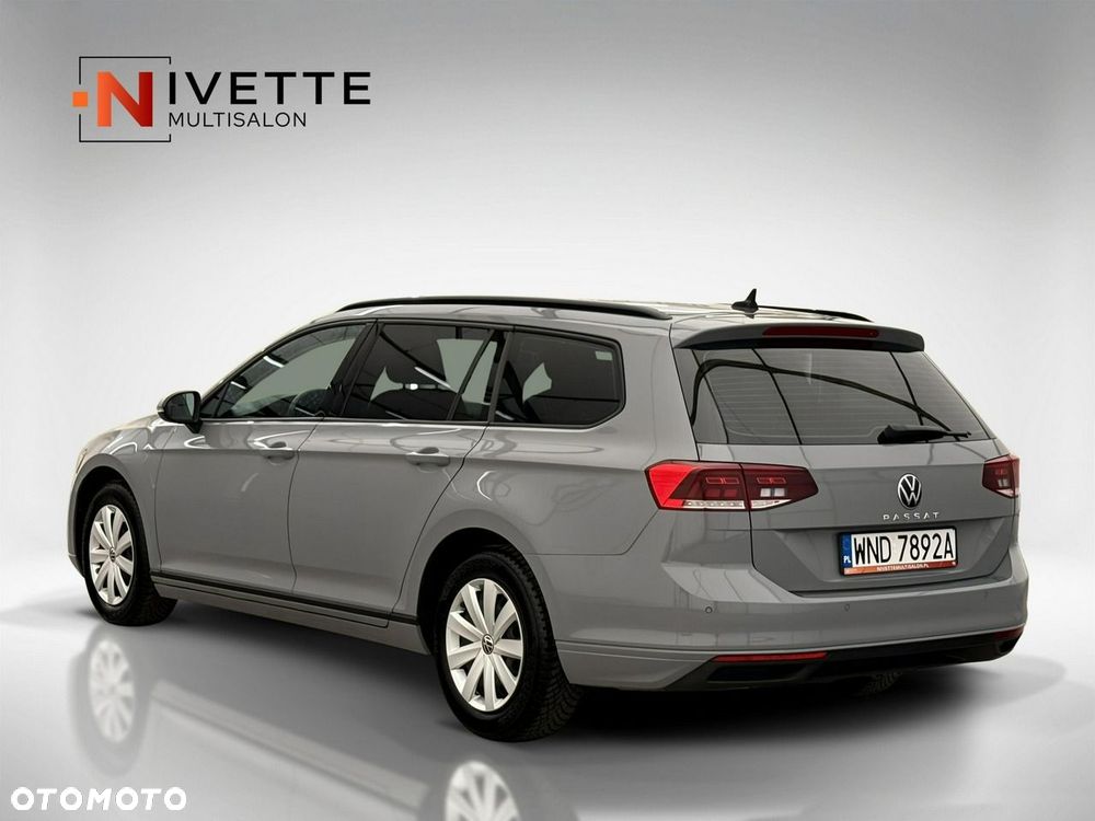 Volkswagen Passat - 5