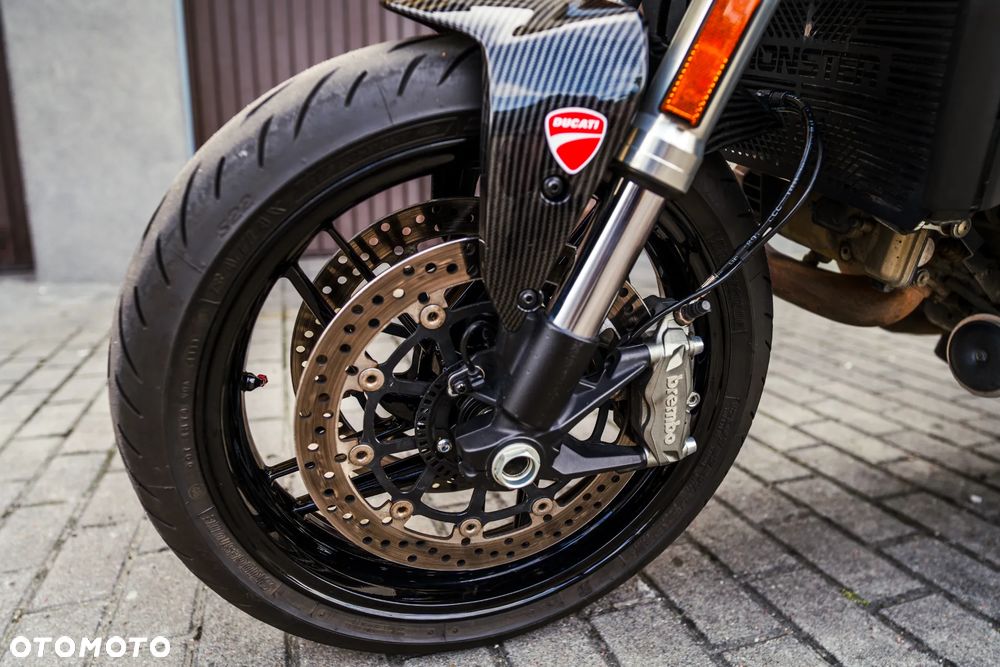 Ducati Monster - 17