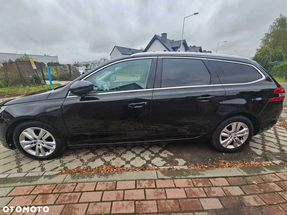 Peugeot 308 - 4