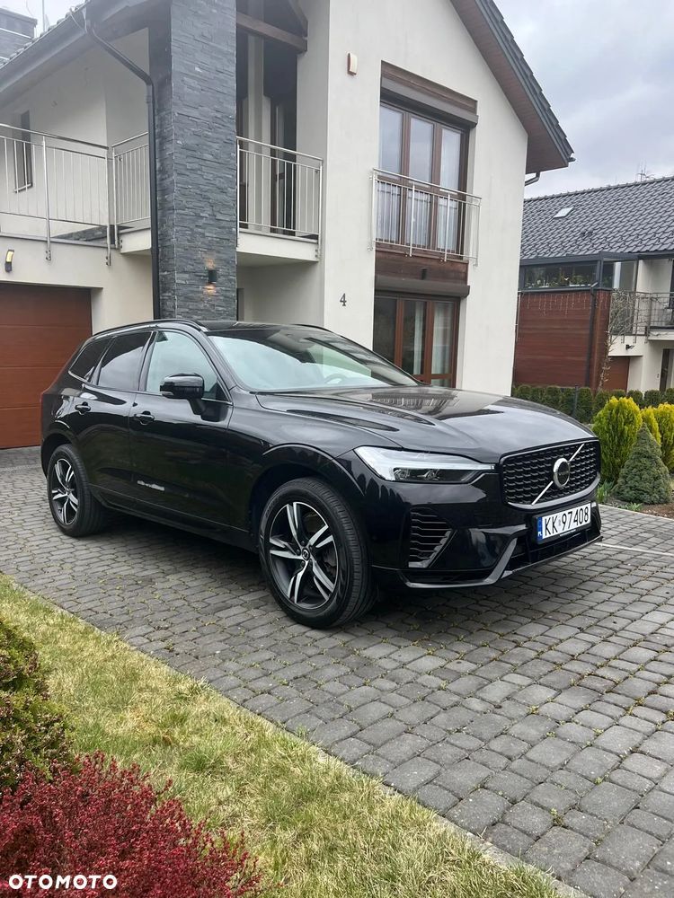 Volvo XC 60 T6 Plug-In Hybrid AWD Plus Dark - 4