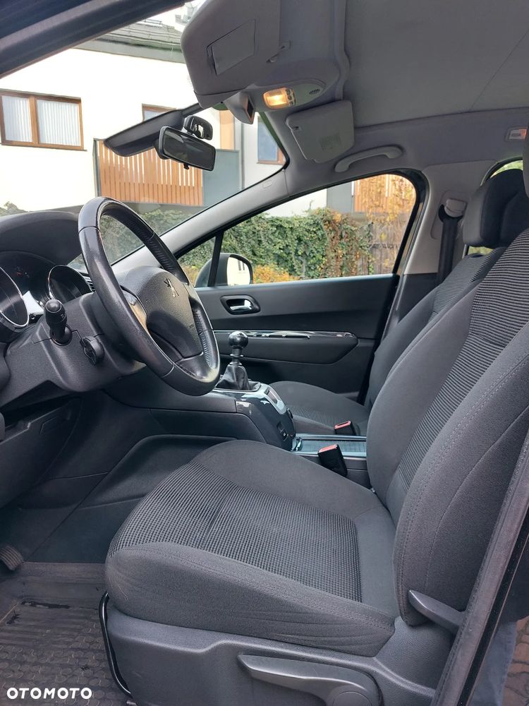 Peugeot 5008 - 17