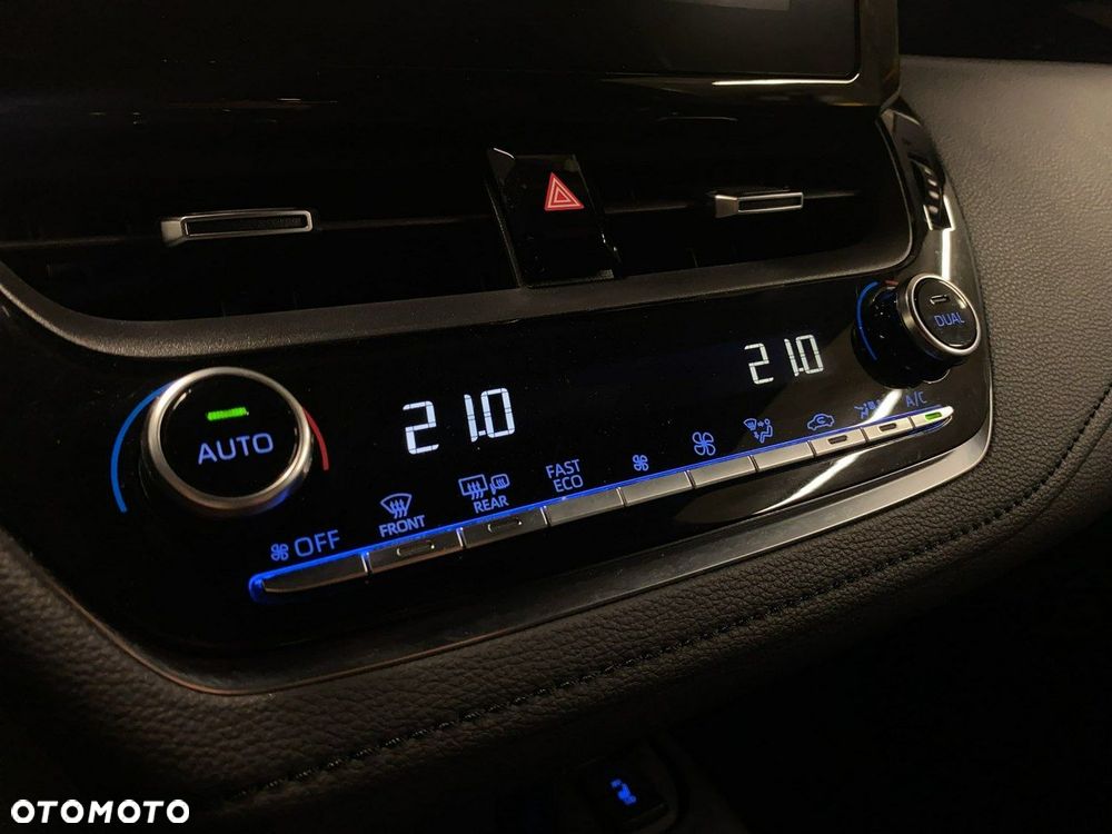 Toyota Corolla - 25