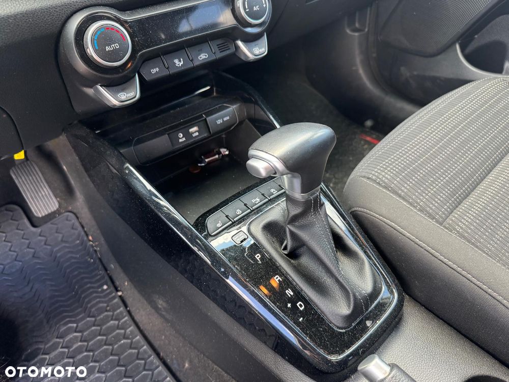 Kia Stonic 1.0 T-GDI DCT OPF Platinum Edition - 11