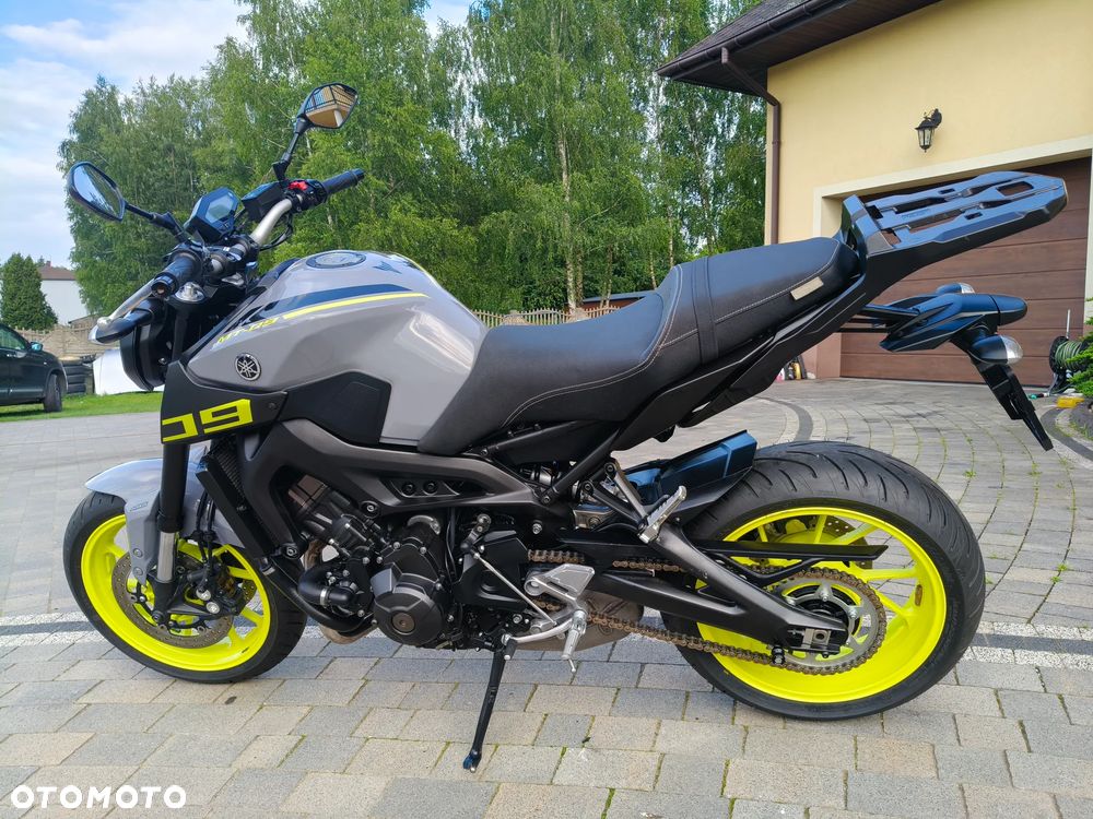 Yamaha MT - 3