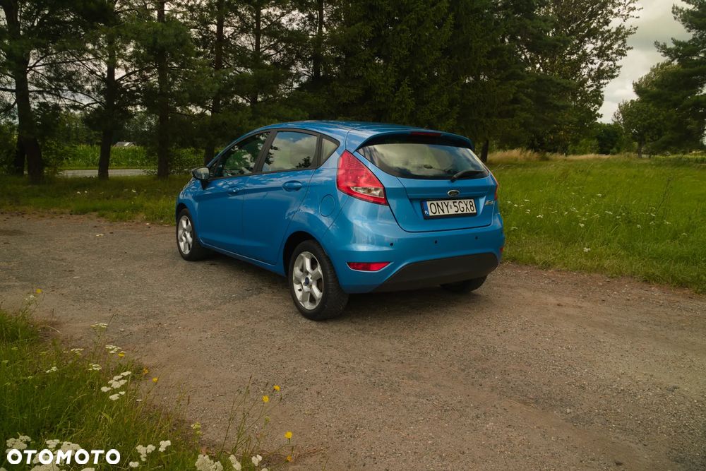 Ford Fiesta 1.4 Trend EU5 - 4