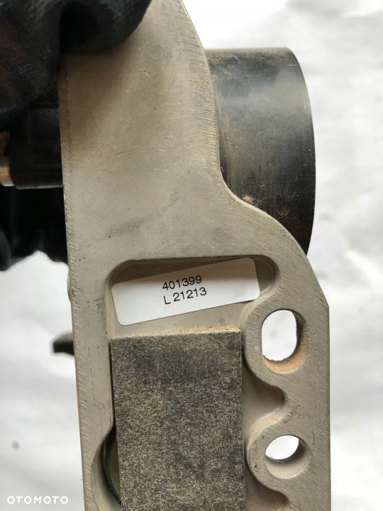 POTENCJOMETR GAZU RENAULT MAGNUM - 3