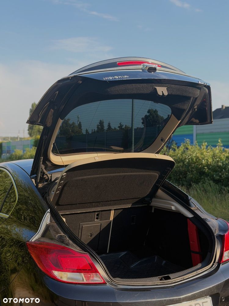 Opel Insignia - 13