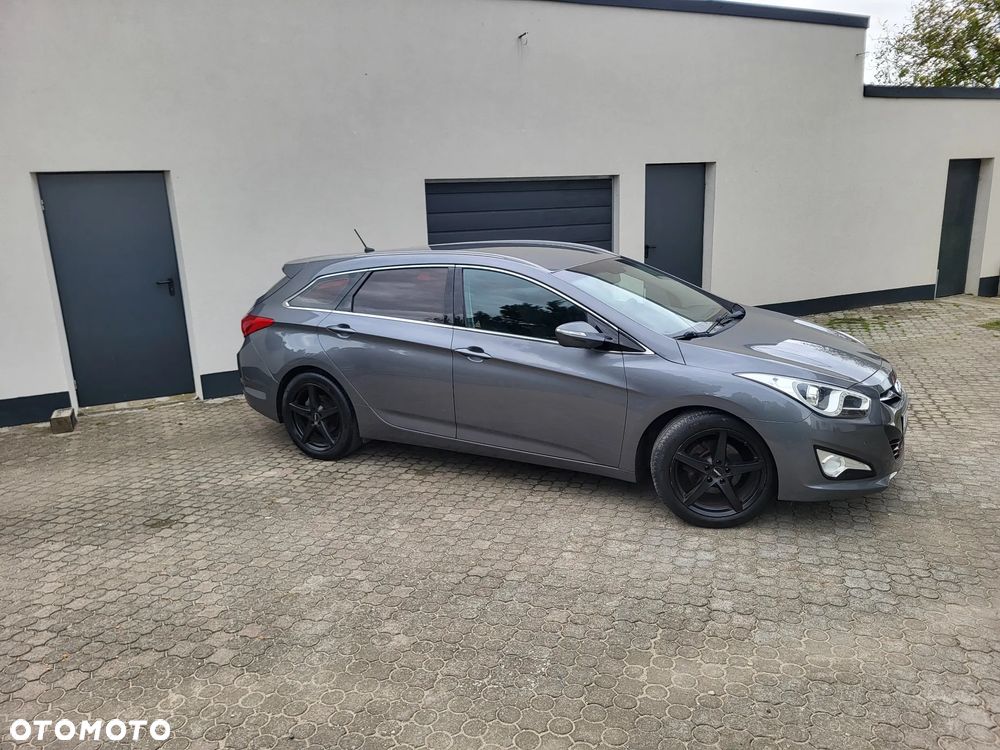 Hyundai i40 Kombi 1.7 CRDi Style - 13