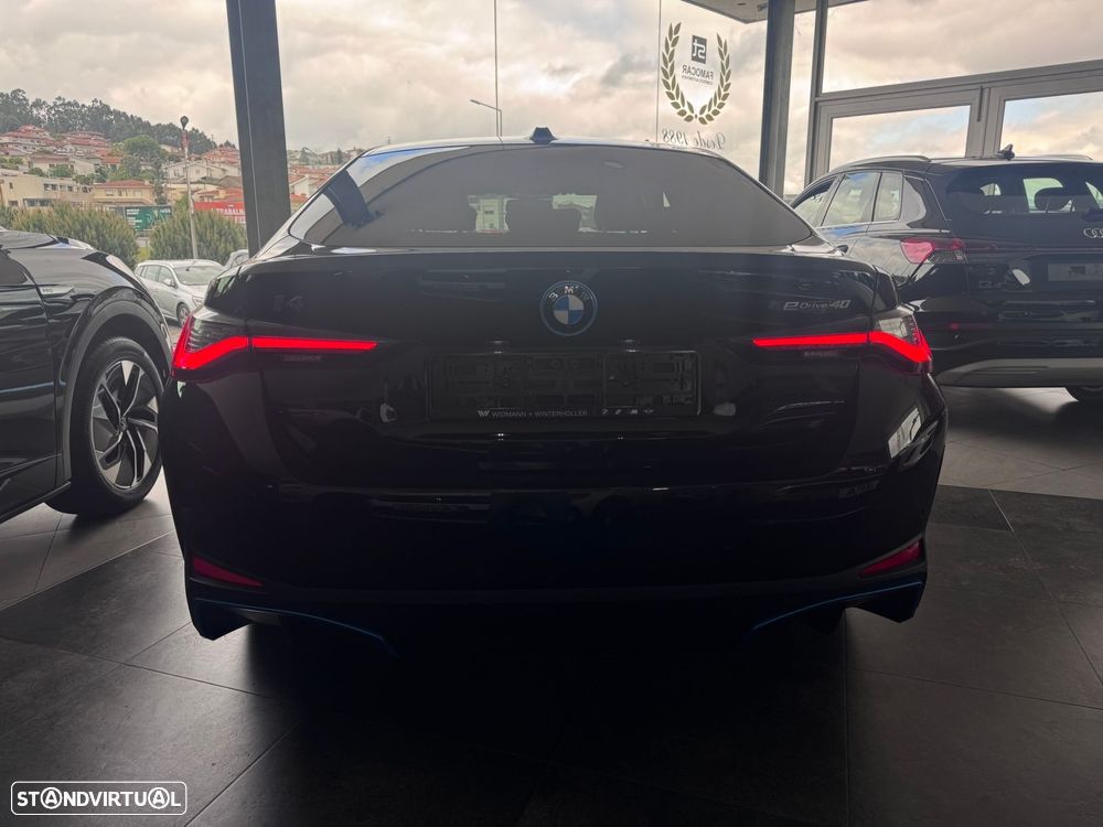 BMW i4 eDrive40 - 11