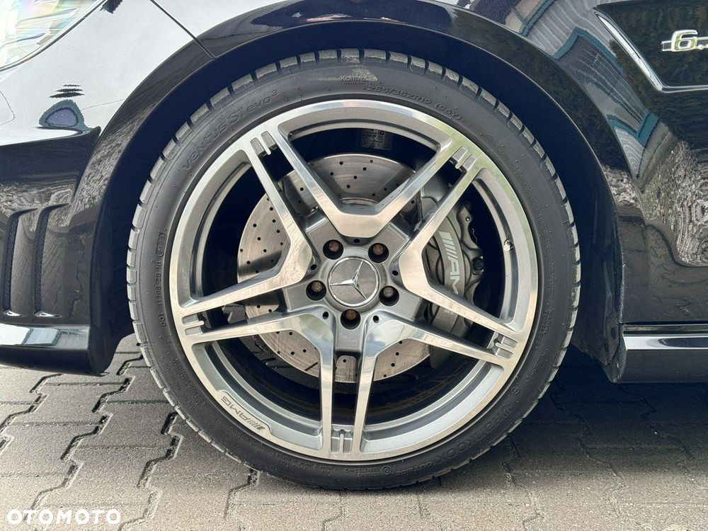 Mercedes-Benz Klasa E - 9