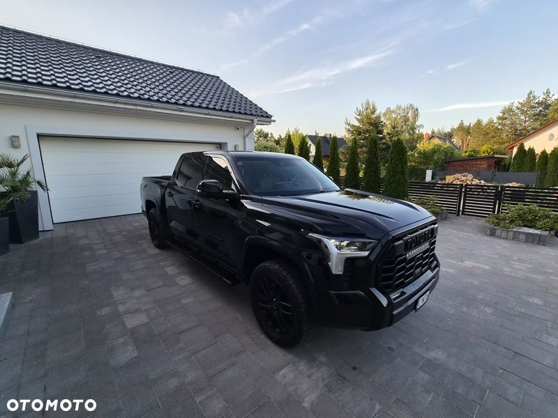 Toyota Tundra - 4