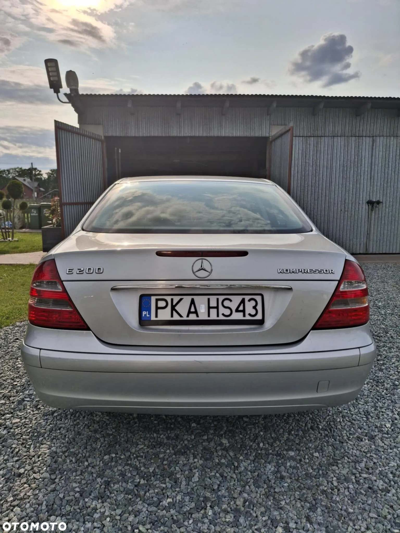 Mercedes-Benz Klasa E 200 Kompressor T Classic - 7