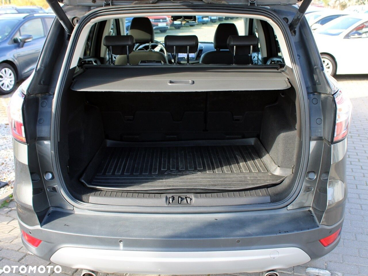 Ford Kuga 1.5 EcoBoost FWD Titanium ASS - 8