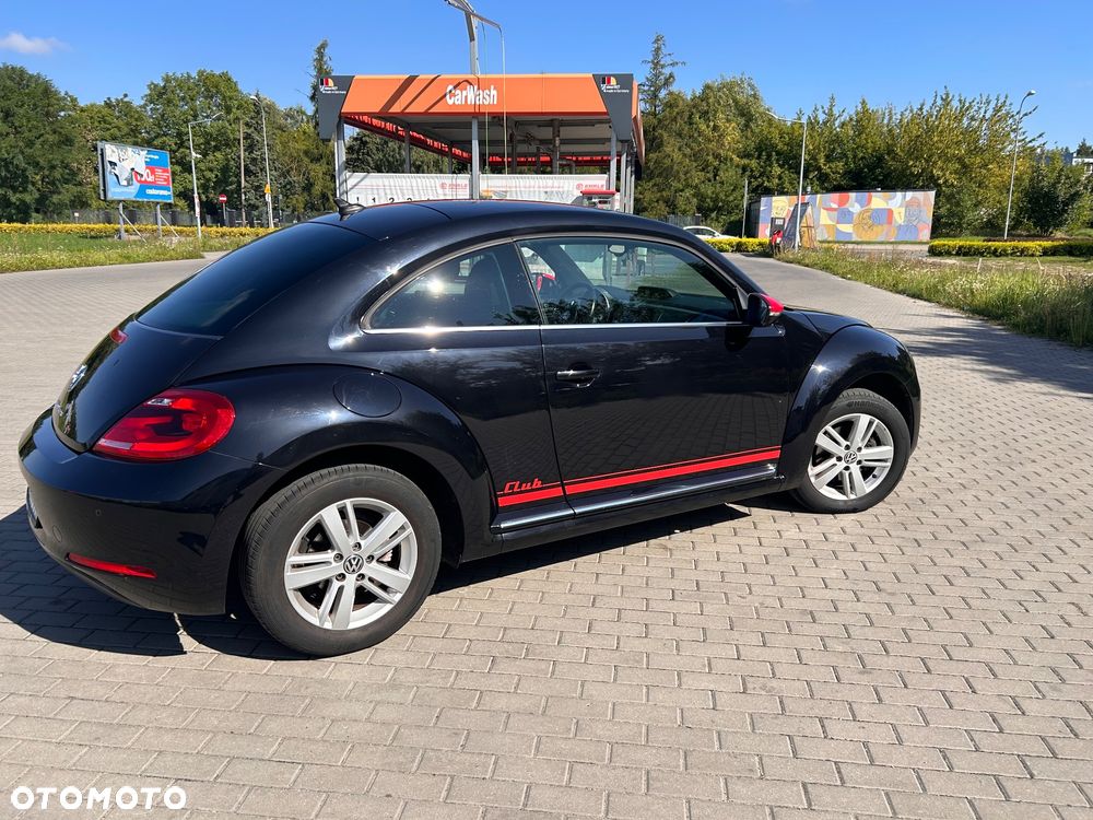 Volkswagen Beetle 2.0 TDI DPF BlueMotion Technology Club - 6