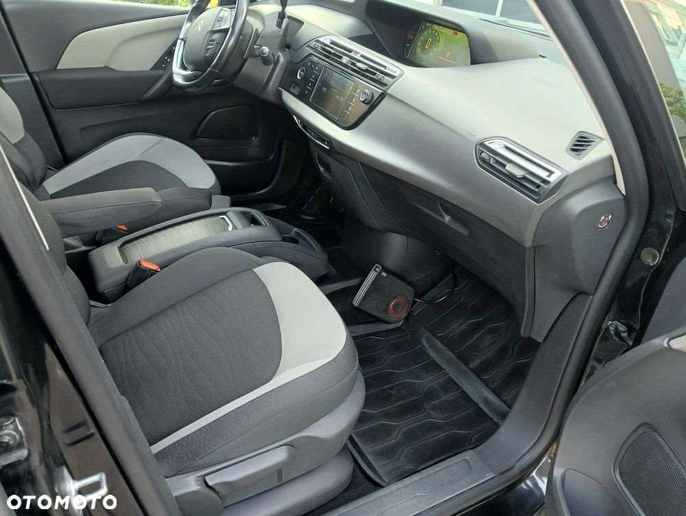 Citroën C4 Grand Picasso 1.6 BlueHDi Shine S&S EAT6 - 29