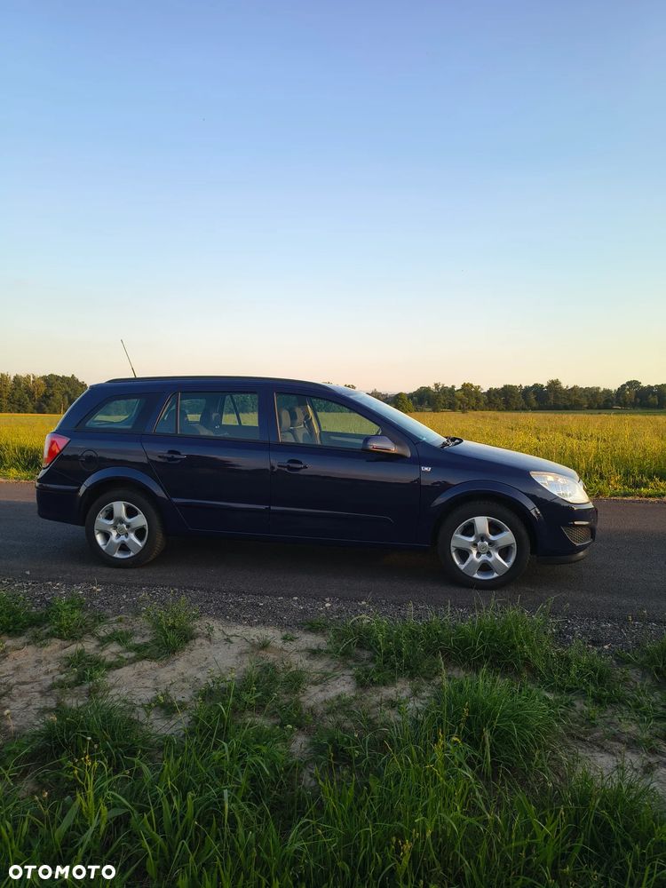 Opel Astra 1.4 NJoy - 6