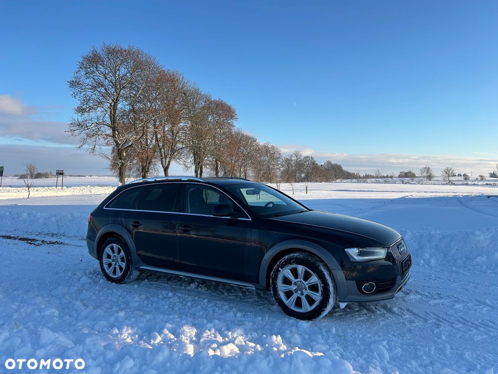 Audi A4 Allroad 2.0 TDI DPF S tronic - 11