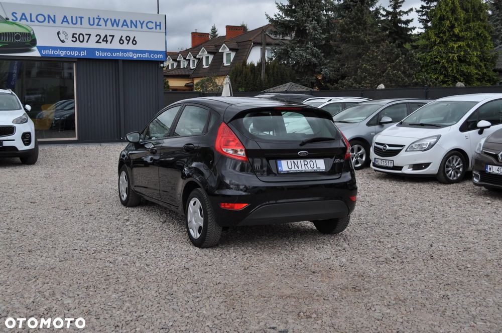 Ford Fiesta 1.25 Champions Edition - 8