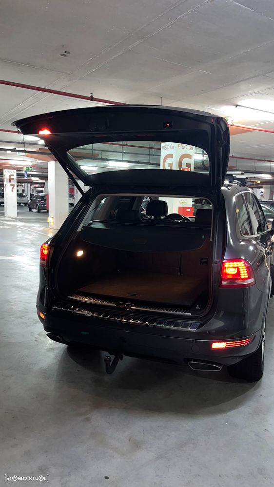 VW Touareg 3.6 V6 FSi Auto Individual - 15