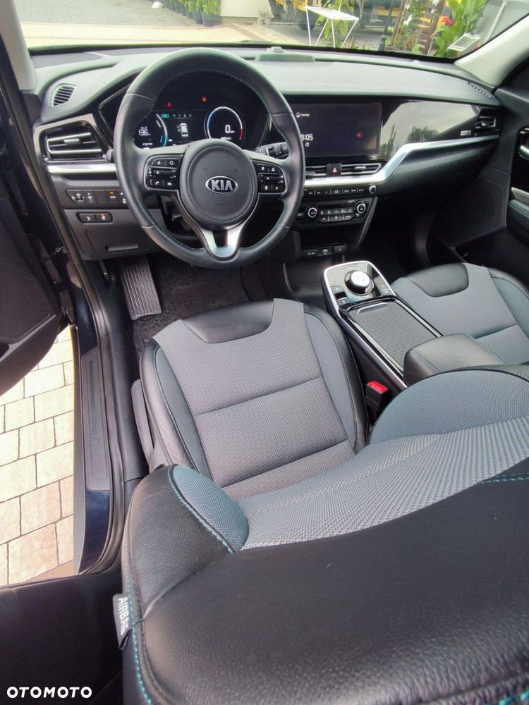 Kia Niro - 27