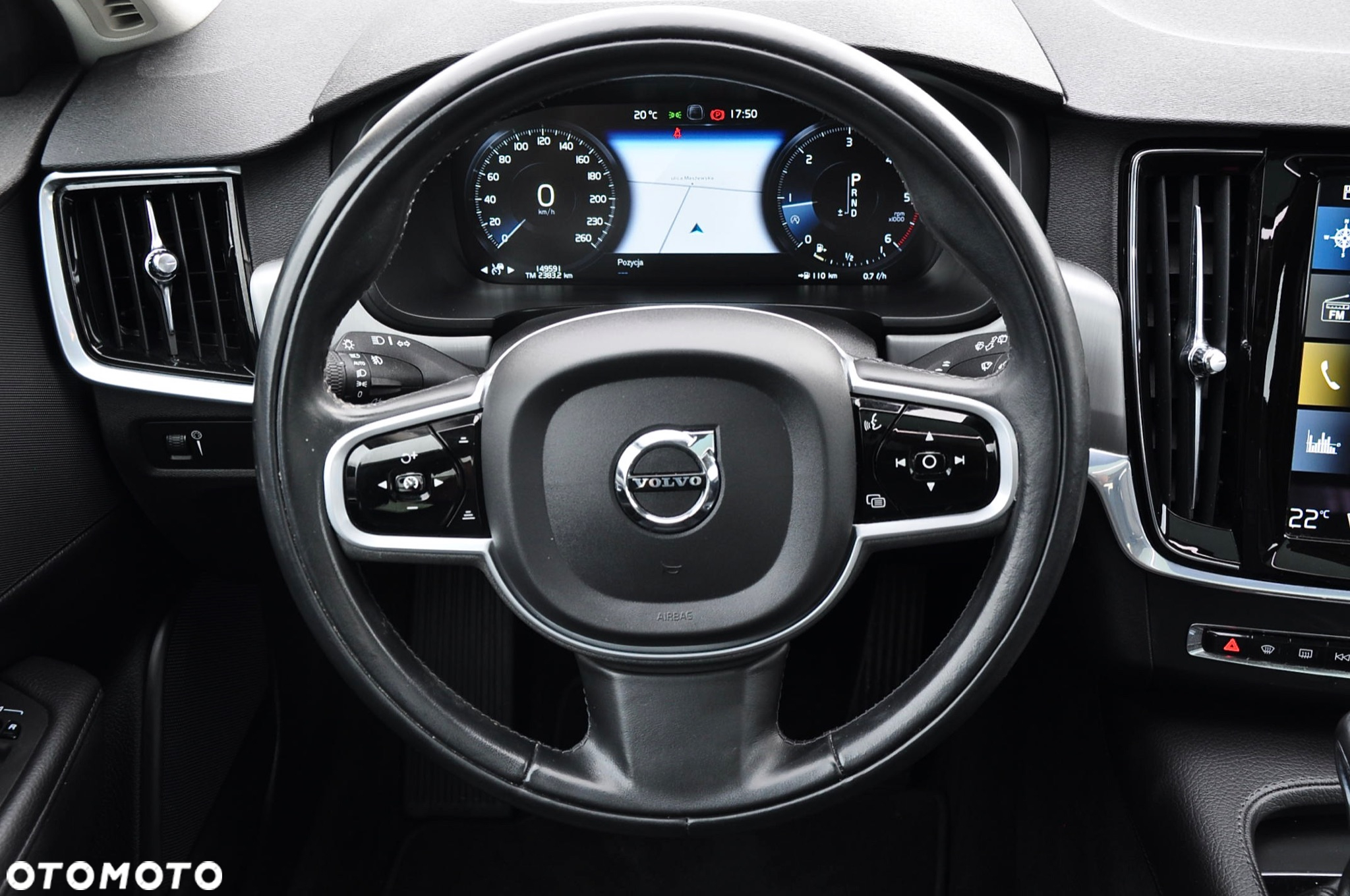 Volvo V90 D4 Geartronic Momentum Pro - 25