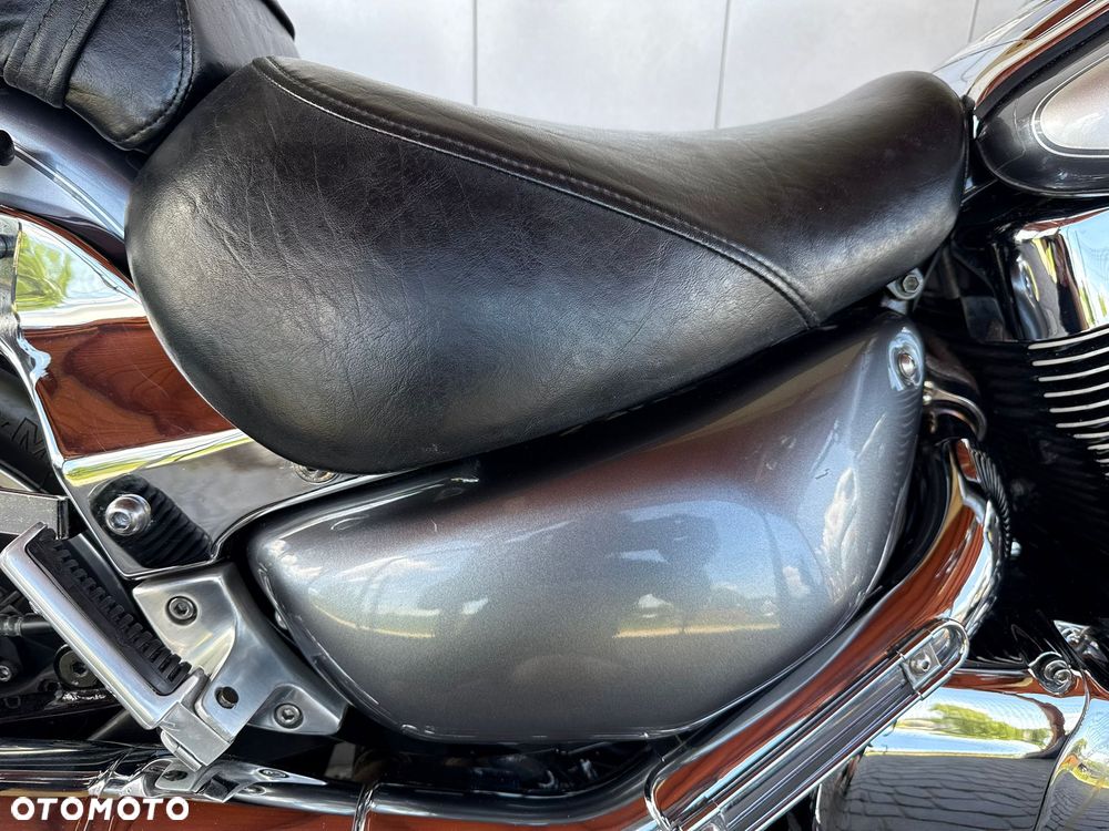 Suzuki Intruder - 34