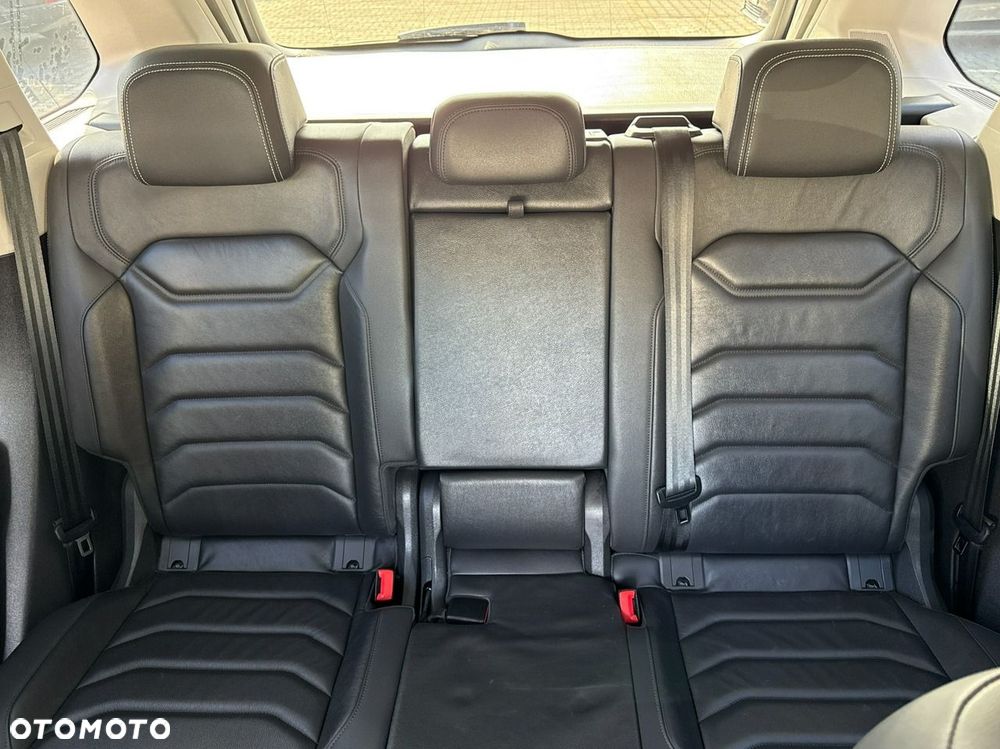 Volkswagen Touareg 3.0 V6 TDI 4Motion DPF Automatik Elegance - 37
