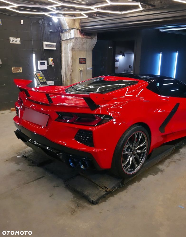 Chevrolet Corvette - 2