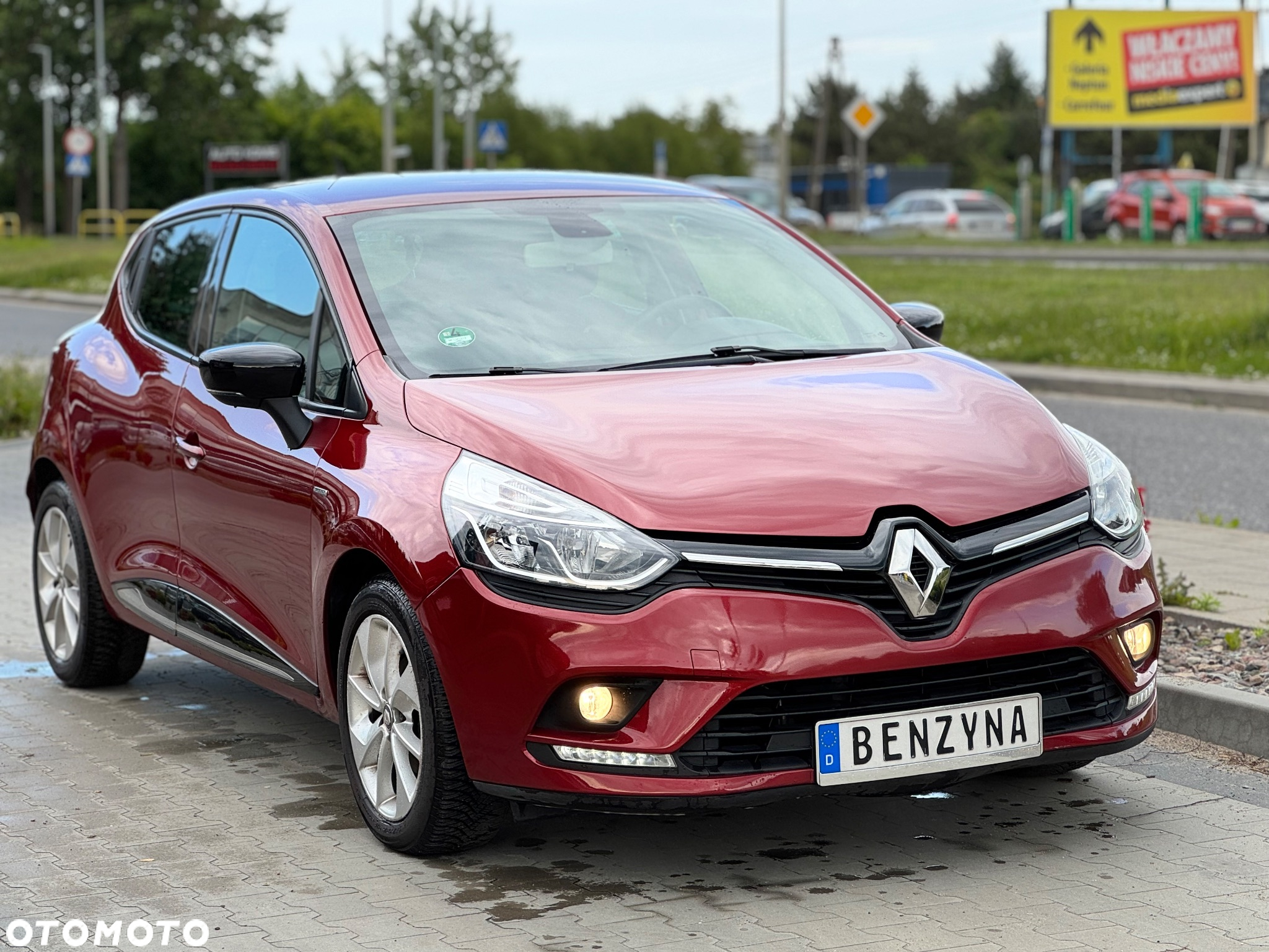 Renault Clio 1.2 16V 75 LIMITED - 2