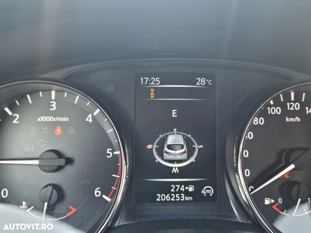 Nissan Pulsar 1.5L dCI Stop&Start Tekna - 16