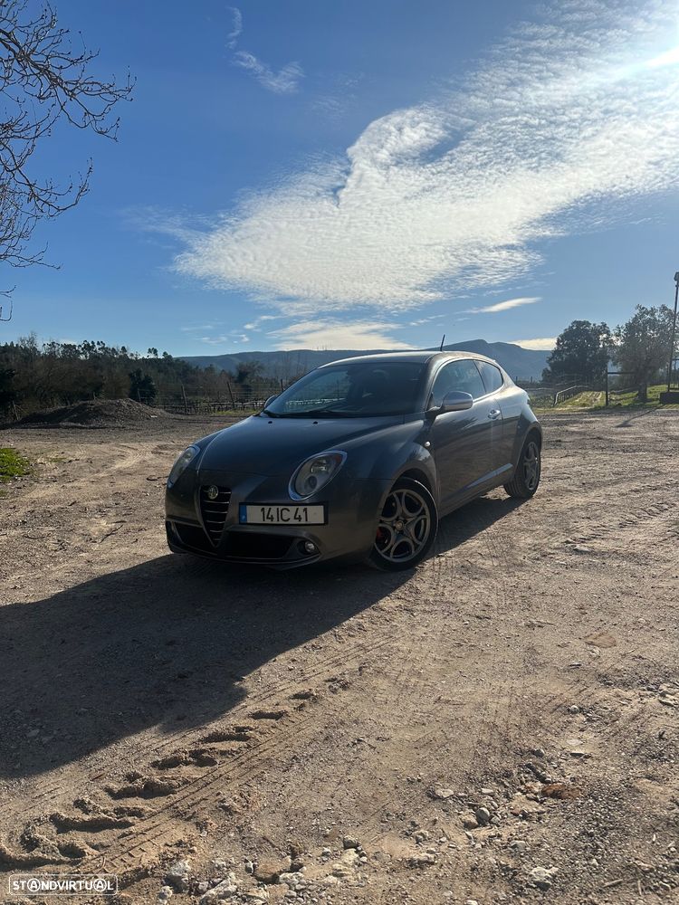 Alfa Romeo MiTo 1.3 JTD Distinctive - 1