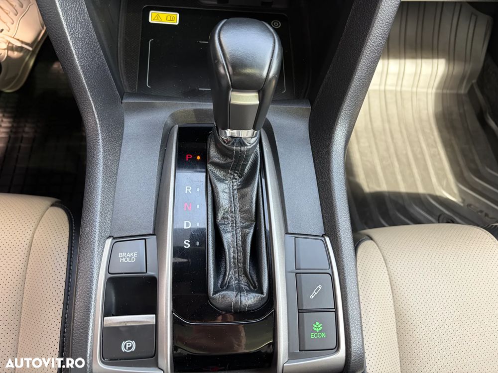 Honda Civic 1.5 VTEC Turbo CVT Prestige - 31