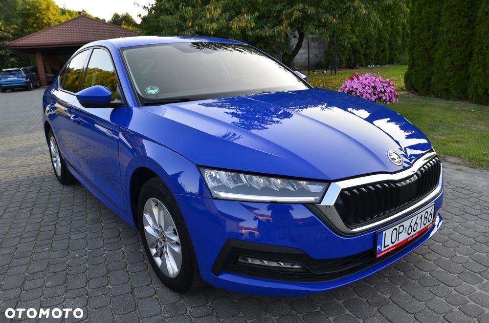 Skoda Octavia 2.0 TDI DSG Ambition - 10