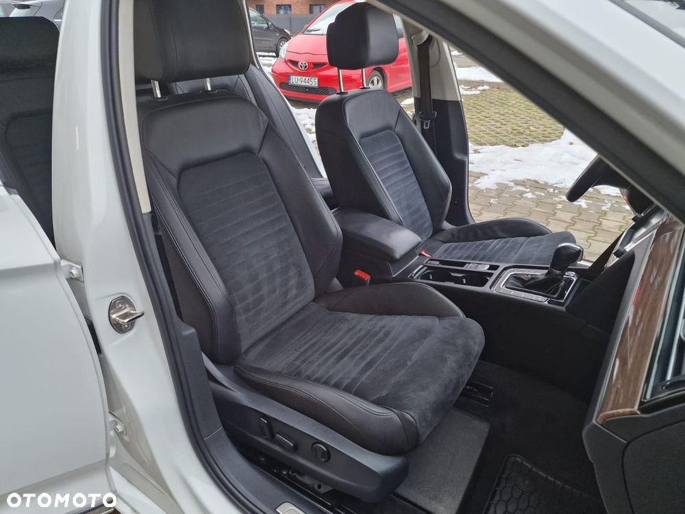 Volkswagen Passat - 21