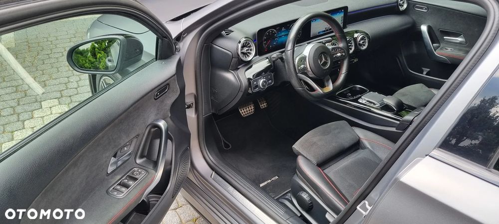 Mercedes-Benz Klasa A 200 7G-DCT AMG Line - 6