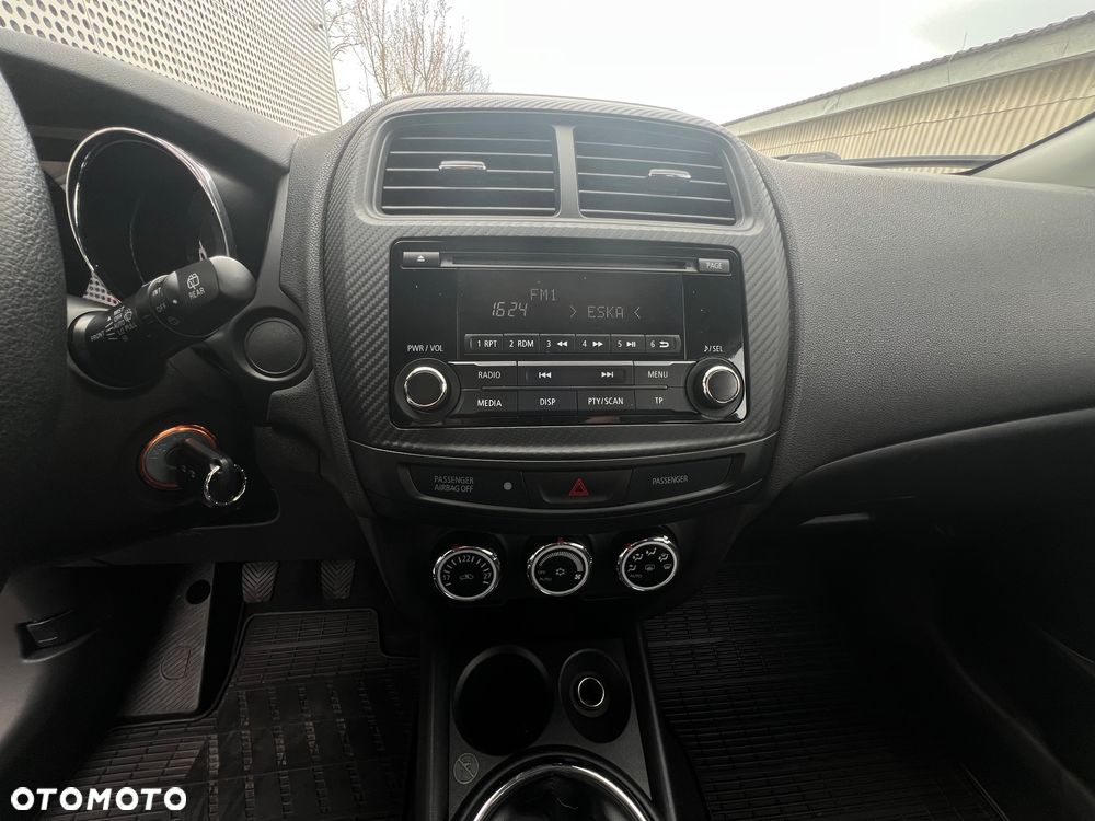 Mitsubishi ASX 1.6 Active - 16