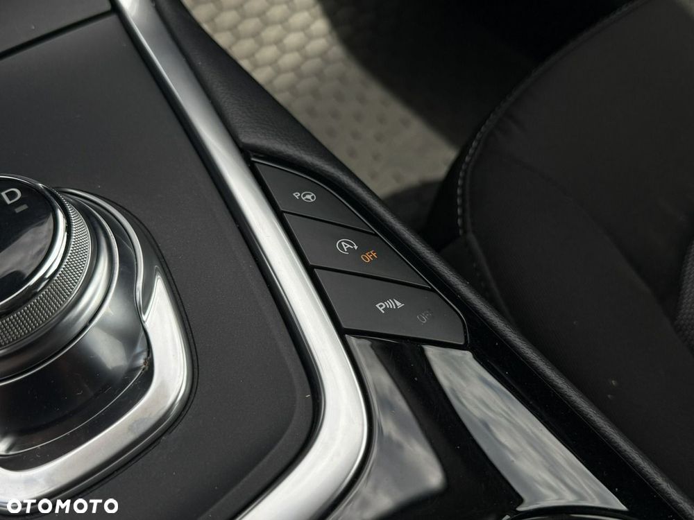Ford S-Max - 20