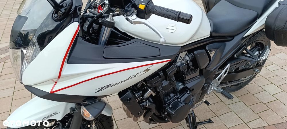Suzuki Bandit - 15