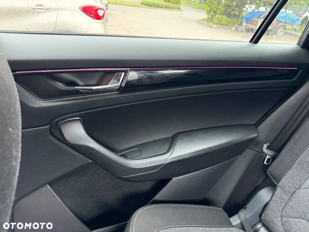 Skoda Kodiaq 2.0 TDI 4x4 Business DSG - 11
