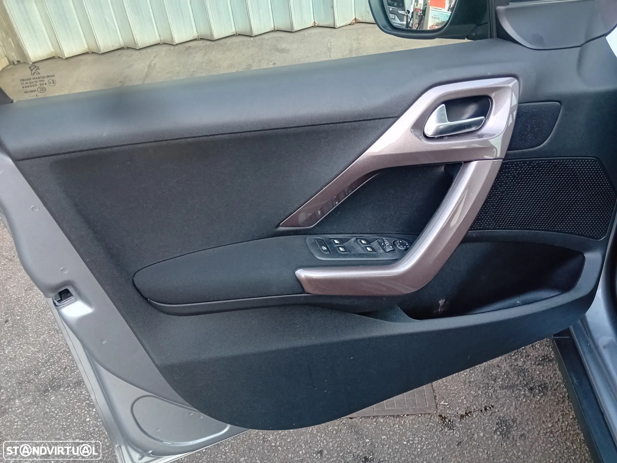 Peugeot 2008 1.4 HDi Active - 25