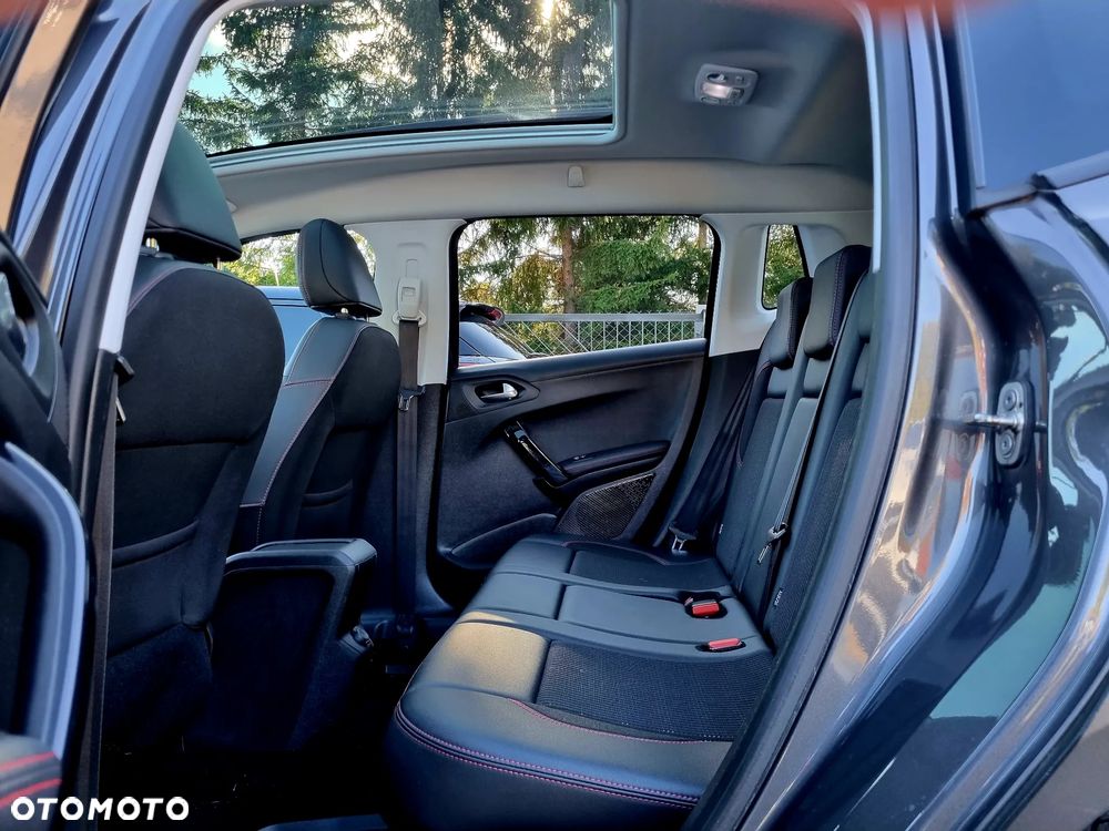 Peugeot 2008 PureTech 110 Stop&Start EAT6 GT-Line Edition - 11