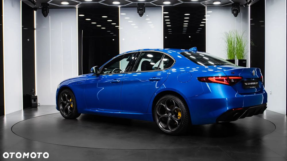 Alfa Romeo Giulia 2.0 Turbo Veloce - 5