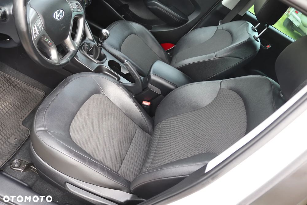 Hyundai ix35 1.6 GDI Premium 2WD - 28