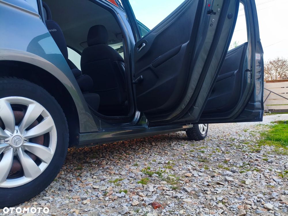Citroën C-Elysée 1.6 HDi Seduction - 25