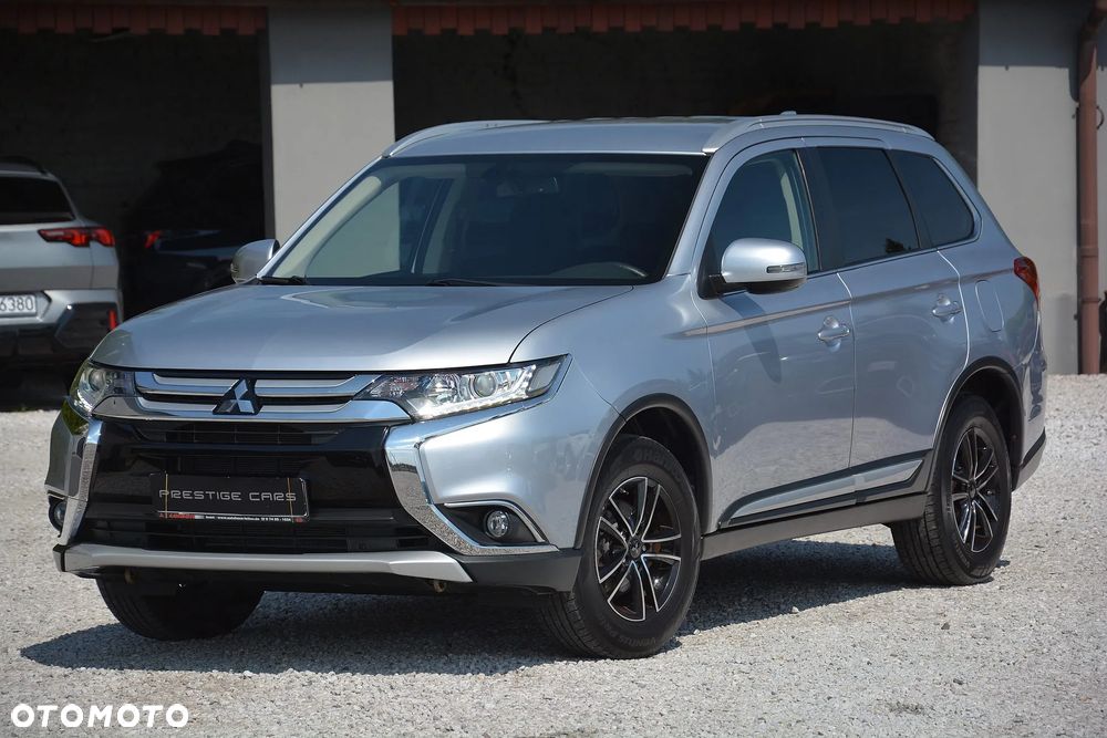 Mitsubishi Outlander - 7