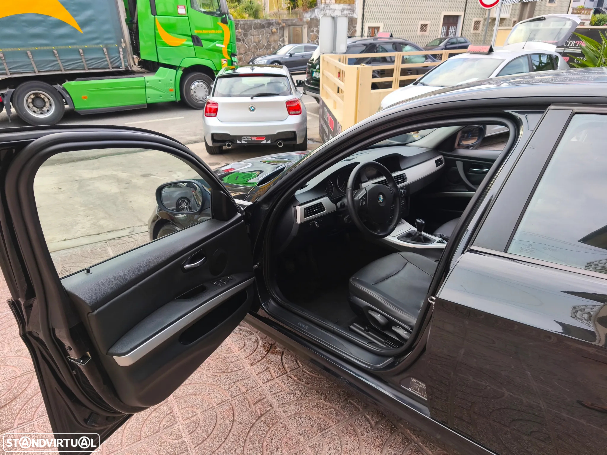BMW 318 d Navigation - 4