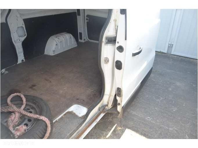 Opel Vivaro - 13