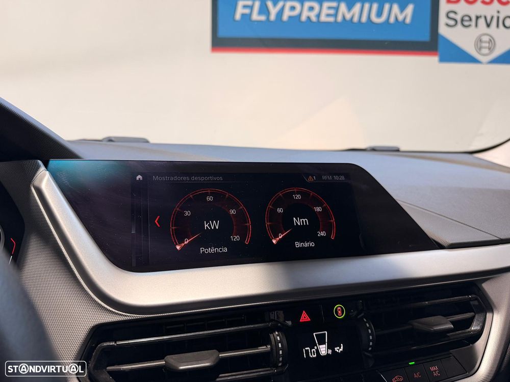 BMW 118 i Auto - 22