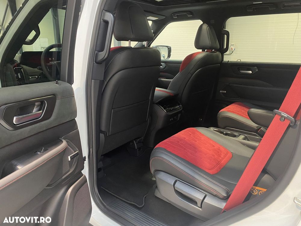 Nissan Armada - 21