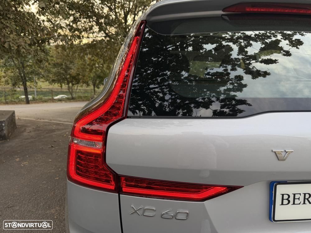 Volvo XC 60 T8 Twin Engine AWD Geartronic Inscription - 15